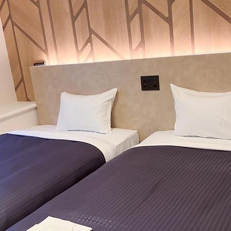Hotel Livemax Budget Shinbashi Tokio Exterior foto